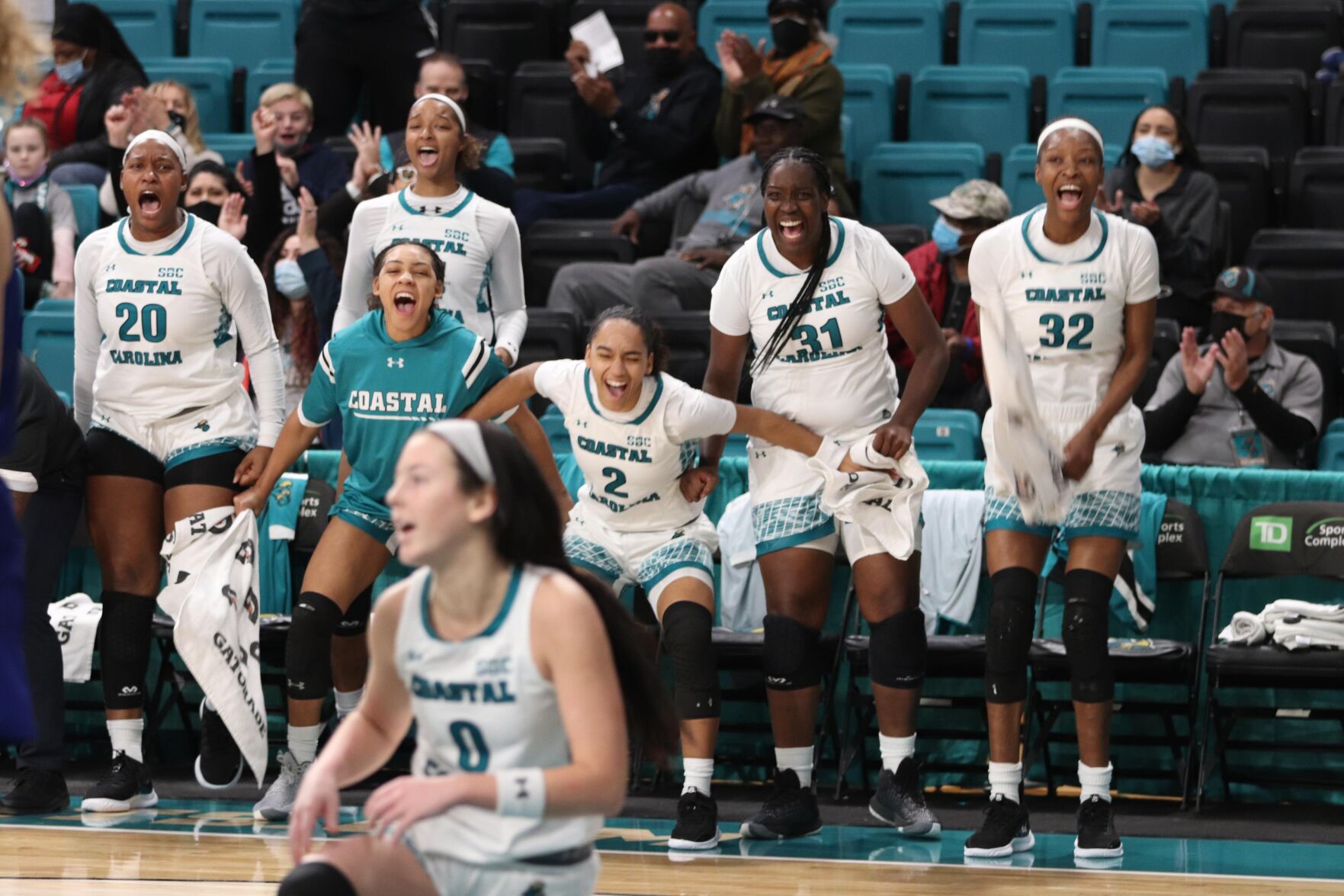 CCU WBB ILB 04